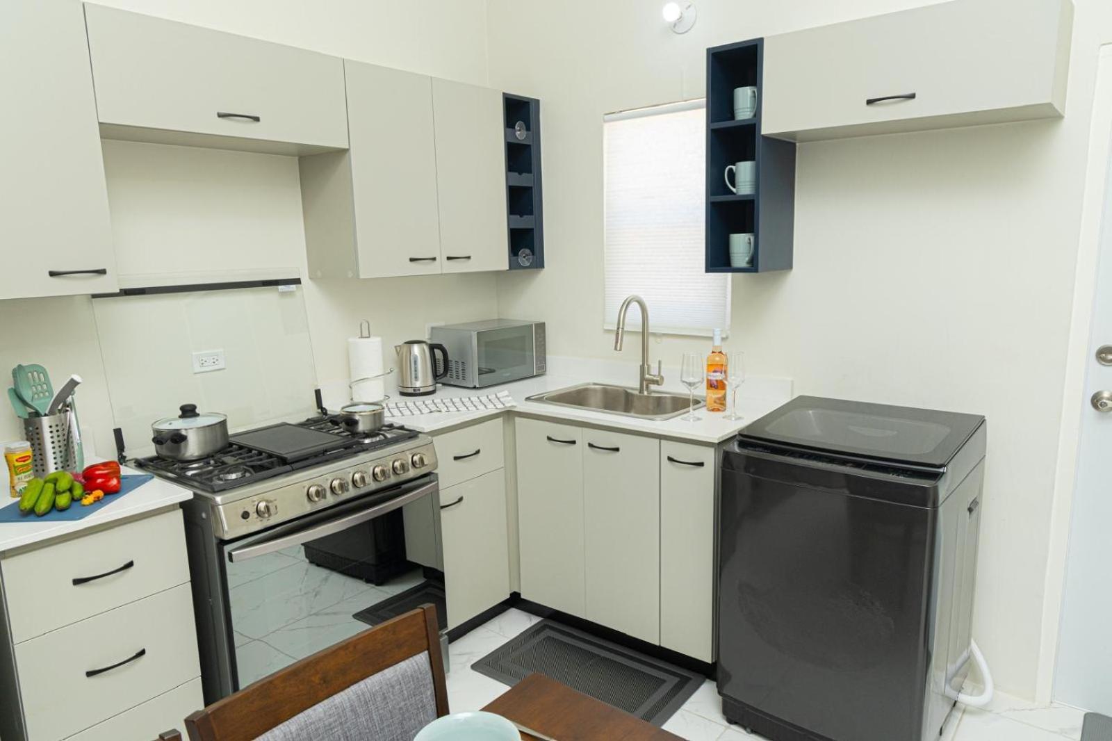 Phoenix Park Villas - Portmore - 10Mins To Beach Kültér fotó